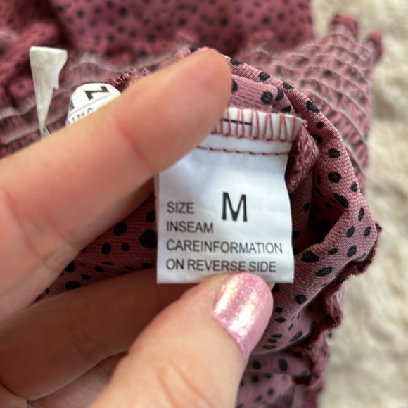 SHEIN Dalmatian print mauve polka dot blouse, size medium - Picture 5 of 7